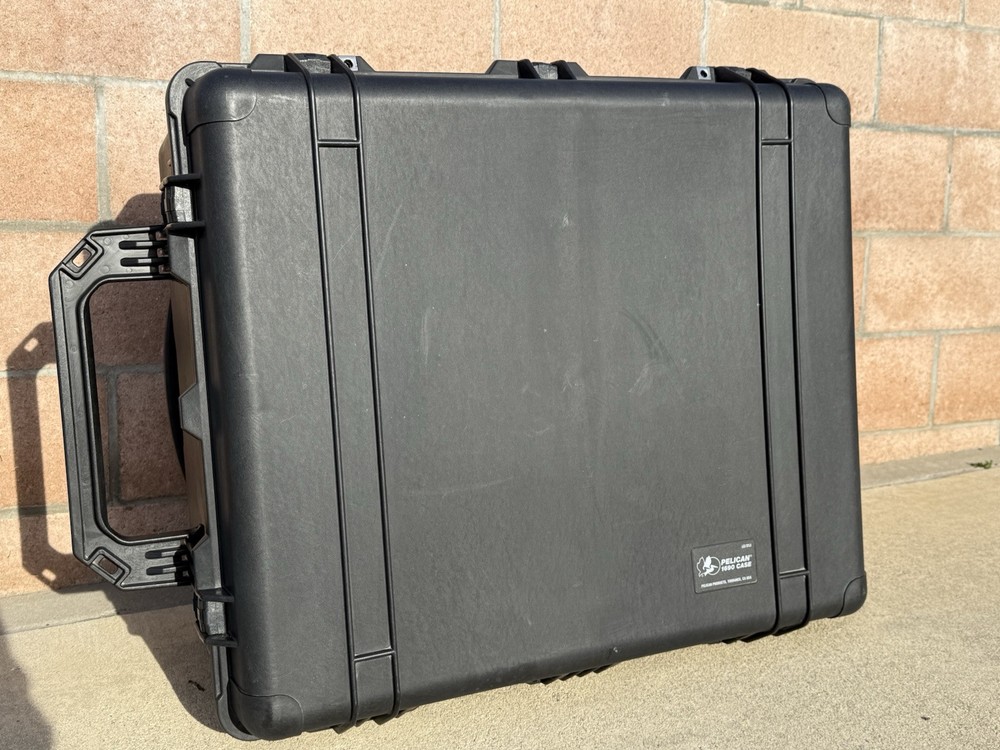 1690 Protector Transport Case Black Extra Large With Foam Inserts