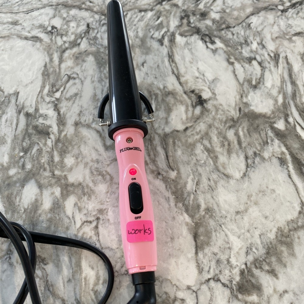 Plugged In Travel Stow 'N Go' Mini Curling Iron Wand Pink