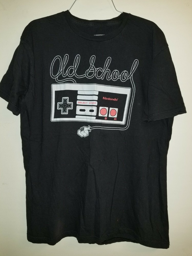 OLD SCHOOL Nintendo T-SHIRT Black Short Sleeve Shirt . Size XL.  (41)