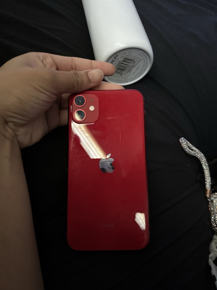 Red Apple IPhone 11