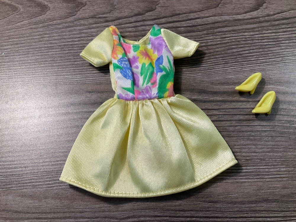 Mattel Barbie Doll Clothes Multi Color Dress & Shoes Set Lot