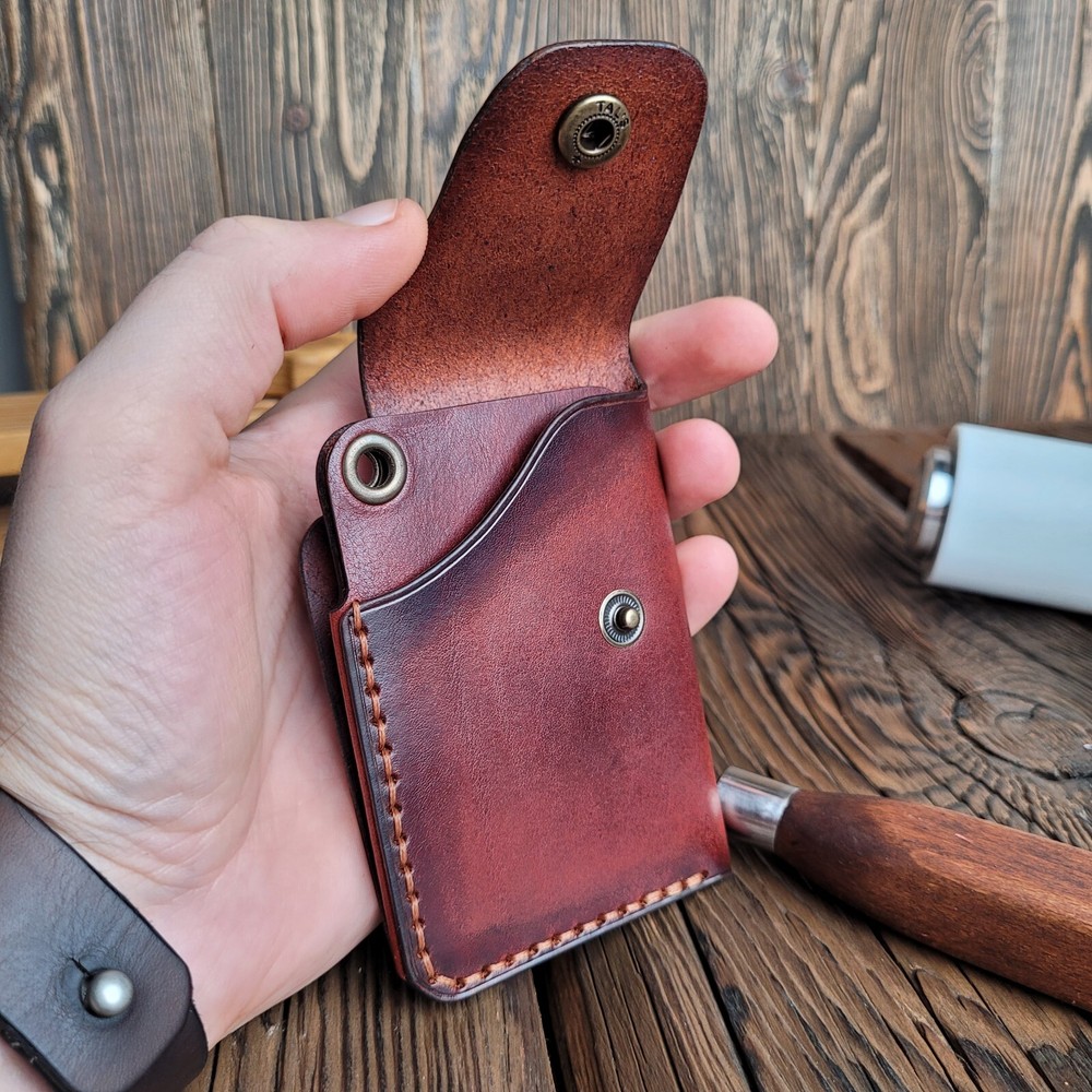 Minimalist Leather Credit Card Holder for Men - Slim RFID Wallet-image