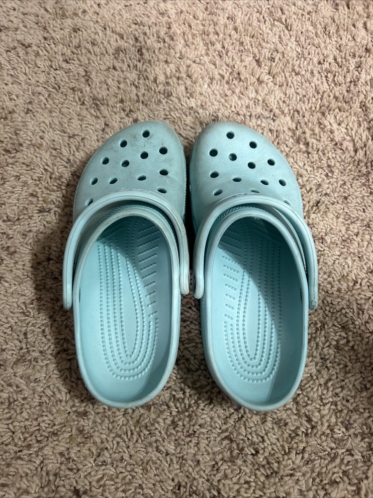 Light Blue Crocs Slip-On Clogs for Women Size 8 Men 6 Soft Comfort