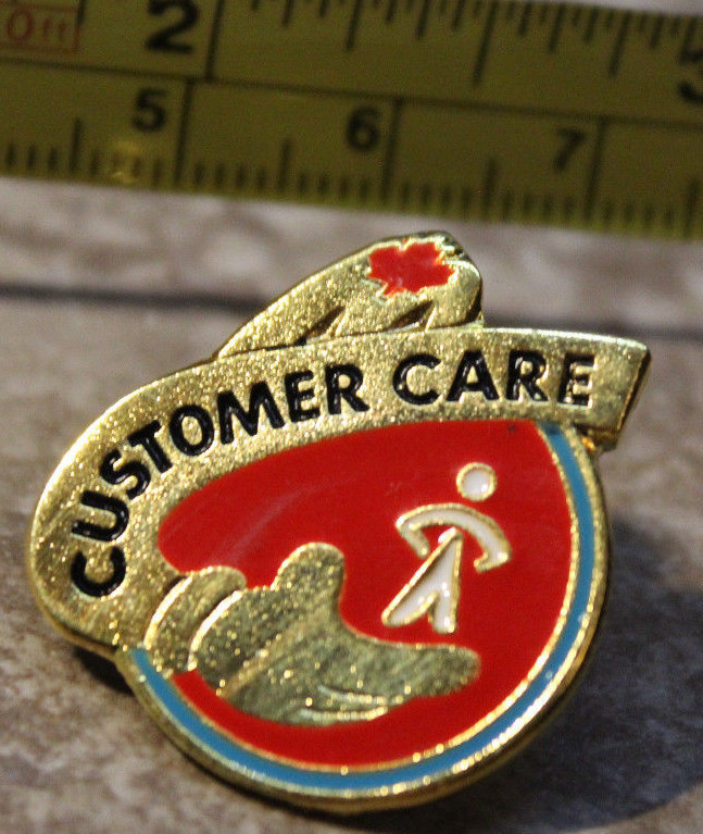 McDonalds Customer Care Canada Employee Collectible Pin Button-image