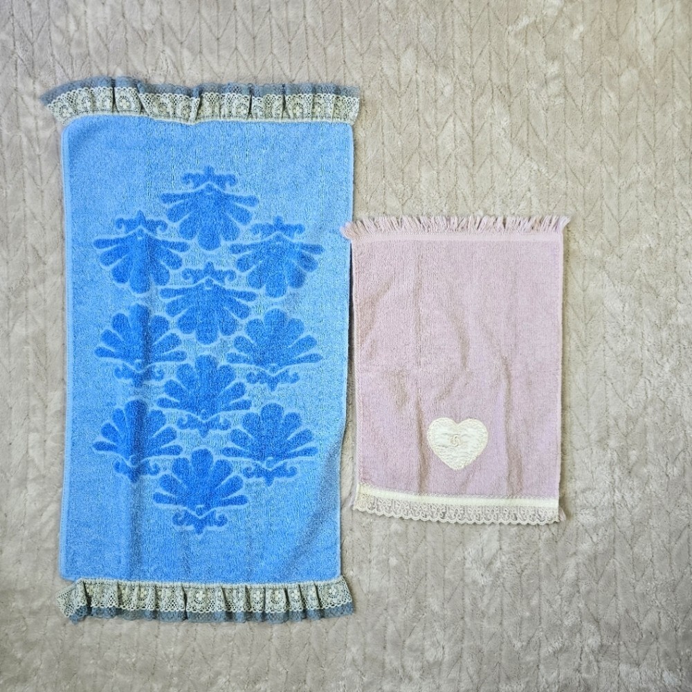 Vintage Fieldcrest Lace Trim Hand Towels Retro Pink Blue Frilly Satin Embroidery