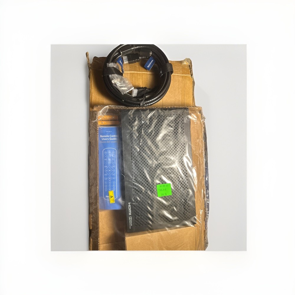 Spectrum 101-H Digital Video Receiver Box with Power Adapter and Remote-image