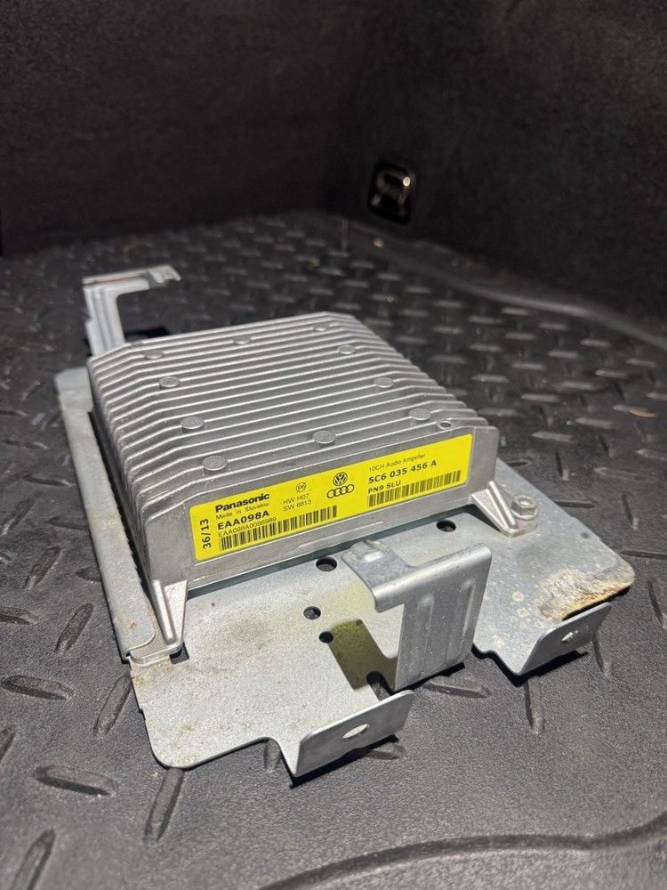 Volkswagen Radio Amplifier With Bracket - 5C6035456A  12-16 Passat Fender Audio