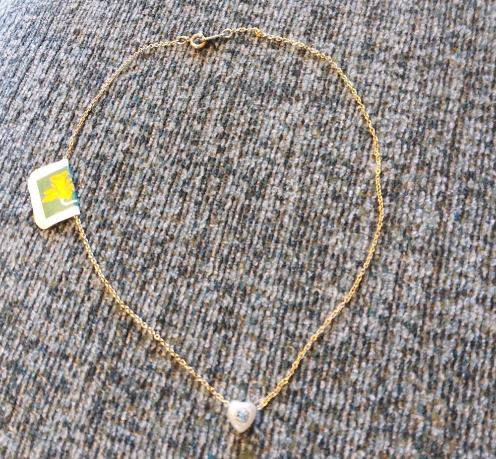 1980s gold tone necklace with blue birthstone~36cm~Costume Jewellery~Never worn!