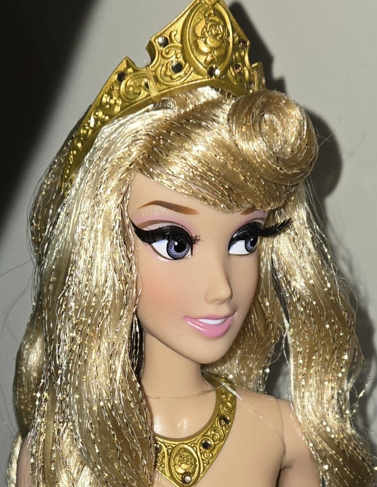 Disney 17” Limited Edition Doll Aurora Sleeping Beauty Designer PINK Princess
