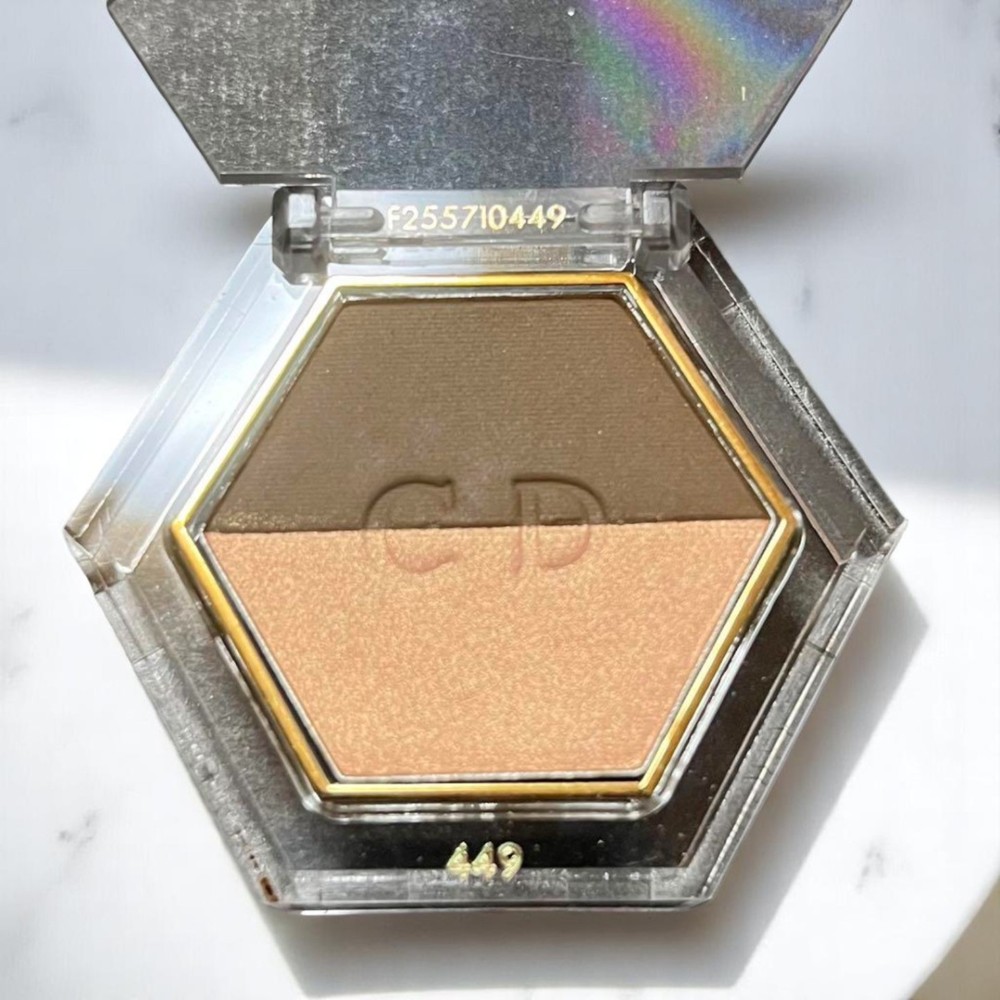 Dior 449 Eyeshadow Compact with High-Pigment Luxury Makeup