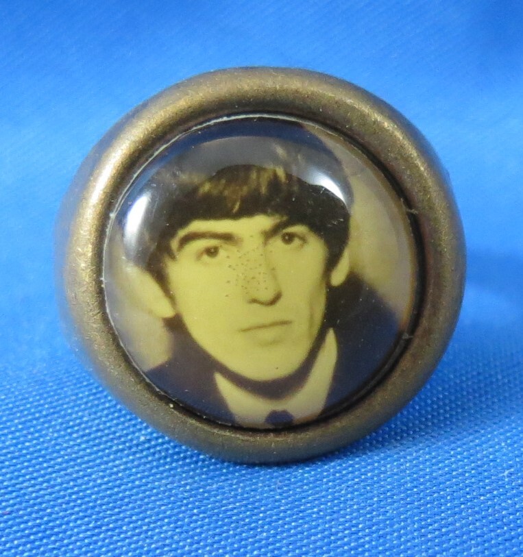VINTAGE 60S THE BEATLES GEORGE HARRISON  BRASS GUMBALL RING gold photo jewelry