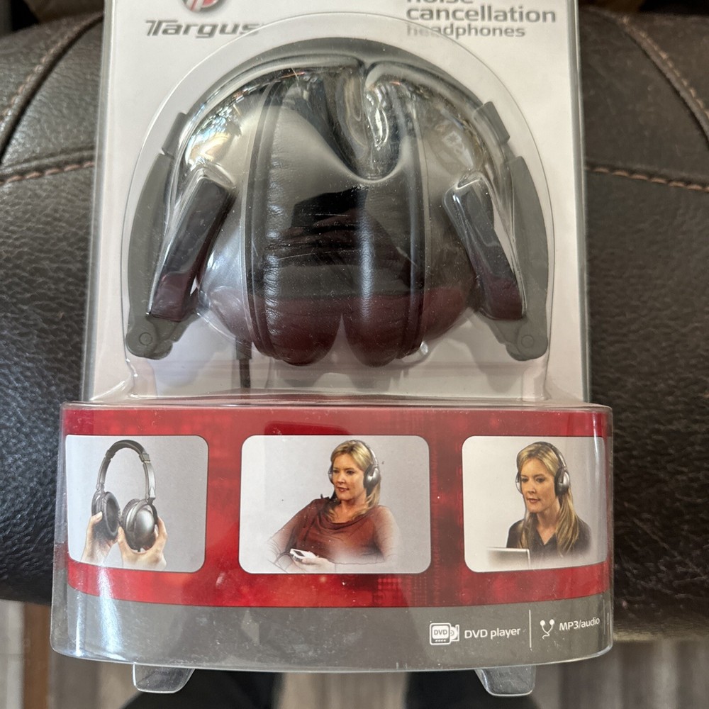 Targus Black Silver Noise Canceling Headphones AWM02US New Sealed