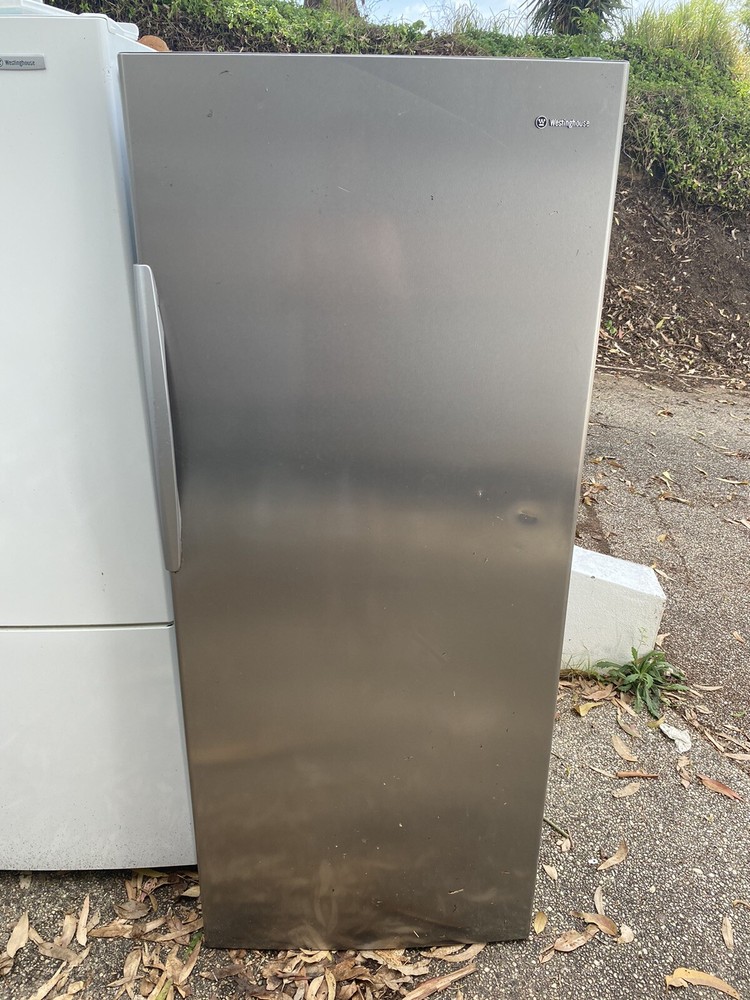 Westinghouse WRM4300SB-R upright fridge - all parts for sale!