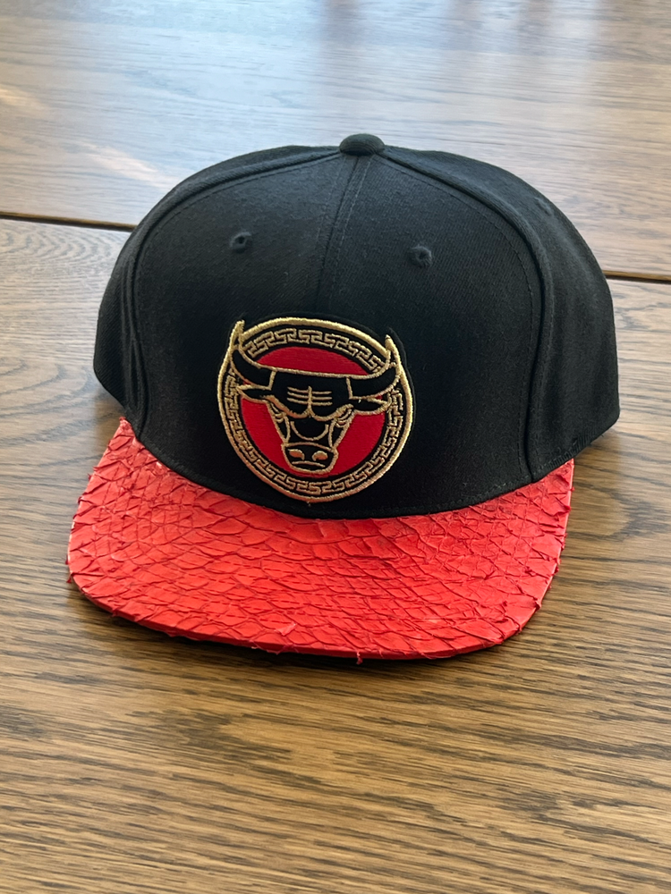 Mitchell and Ness Snackback Hat Chicago Bulls Leather Hat *RARE* Originally $150