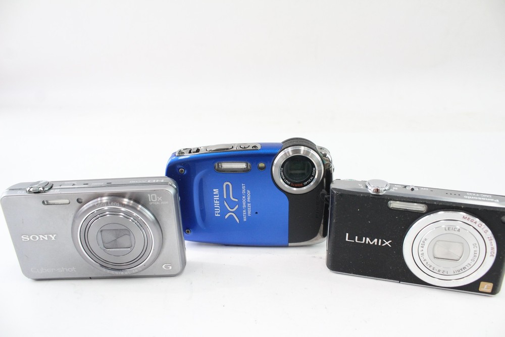 Panasonic Sony Fujifilm Digital Compact Cameras Set of 3-image