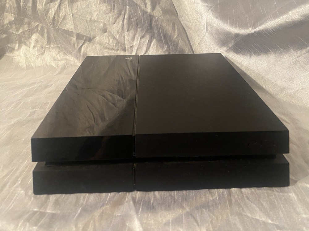 Ps4 500gb low firmware 6.72 CUSA1115A