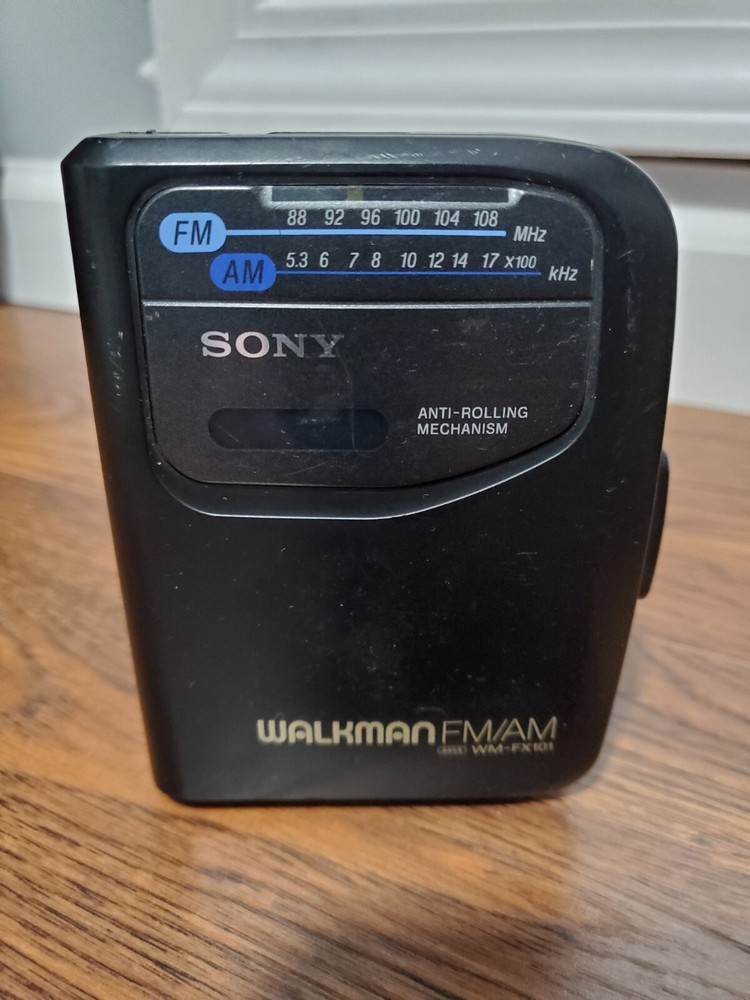 Sony Walkman WM-FX101 Cassette Tape Player & AM/FM Radio - Working