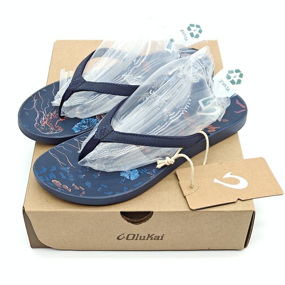 OluKai Kulapa Kai Women’s Size 6/8 Navy/Flower Flip Flops 20198-MZRF