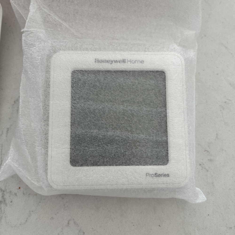 Honeywell Lyric T6 Pro Wi-Fi Programmable Thermostat - White