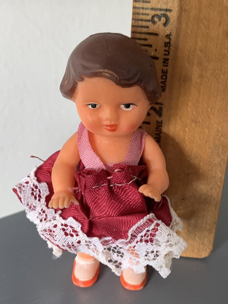 Vintage Mini German Jtd Dollhouse Girl 2.75 Inch Collectible NR-image