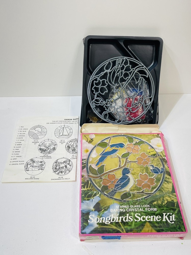 VTG New EZE FORM STAINED GLASS LOOK KIT BAKING CRYSTAL FORM Song Birds SCENE ✅📝
