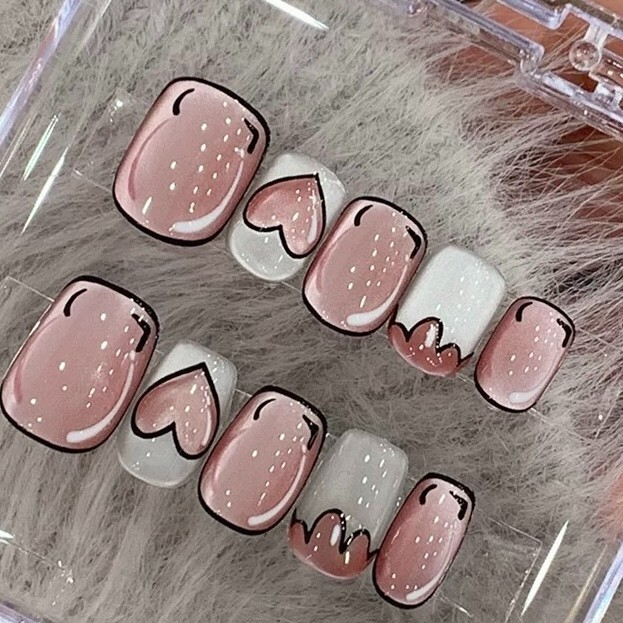 Handmade Heart Pink Shimmer False Nail Short Coffin Press on Nail for Nail Art