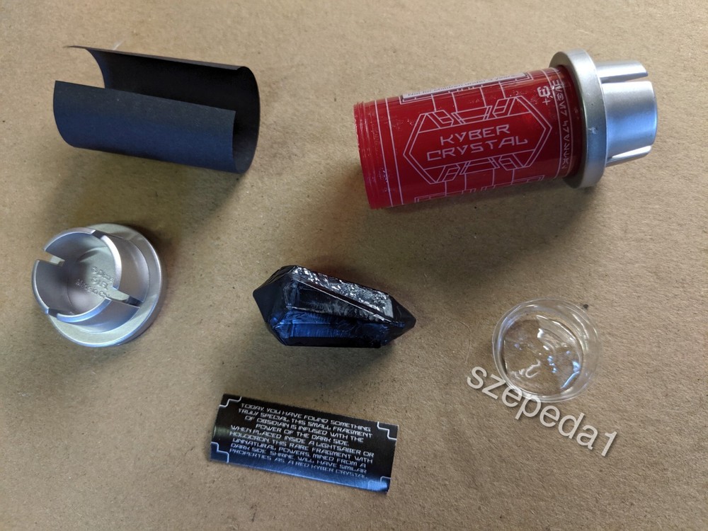 Genuine Galaxy's Edge Star Wars Kyber Crystal (Black) Snoke Voice FREE SHIPPING-image