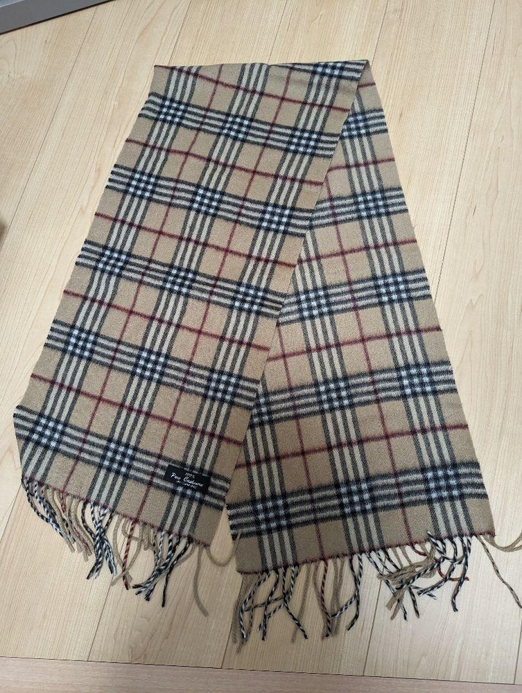 Burberry Nova Check Cashmere Muffler Scarf - Excellent Condition