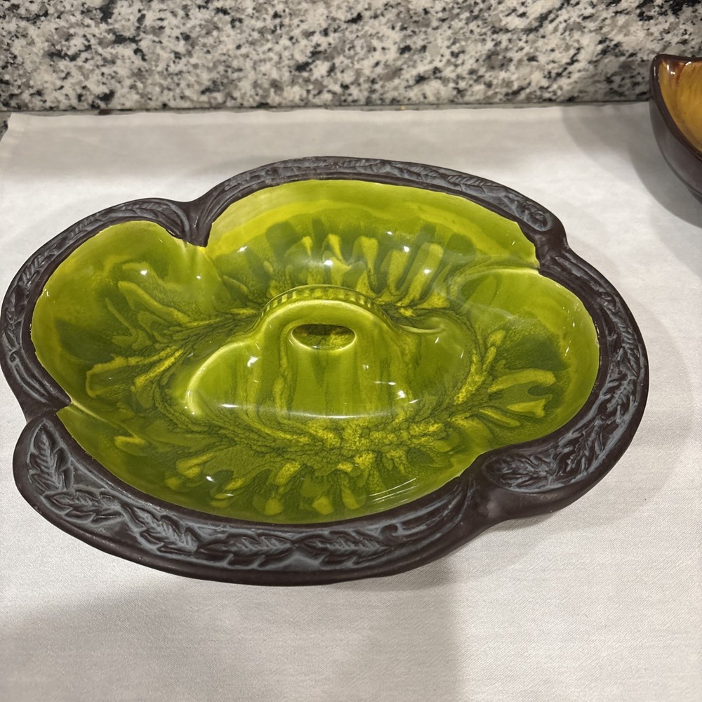 Vintage CA Style USA Pottery Green Handle Snack Dish
