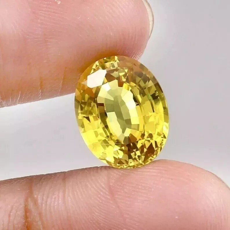 Certified 10-12 Ct Natural Ceylon Yellow Sapphire Loose Gemstone Oval Cut Flawless
