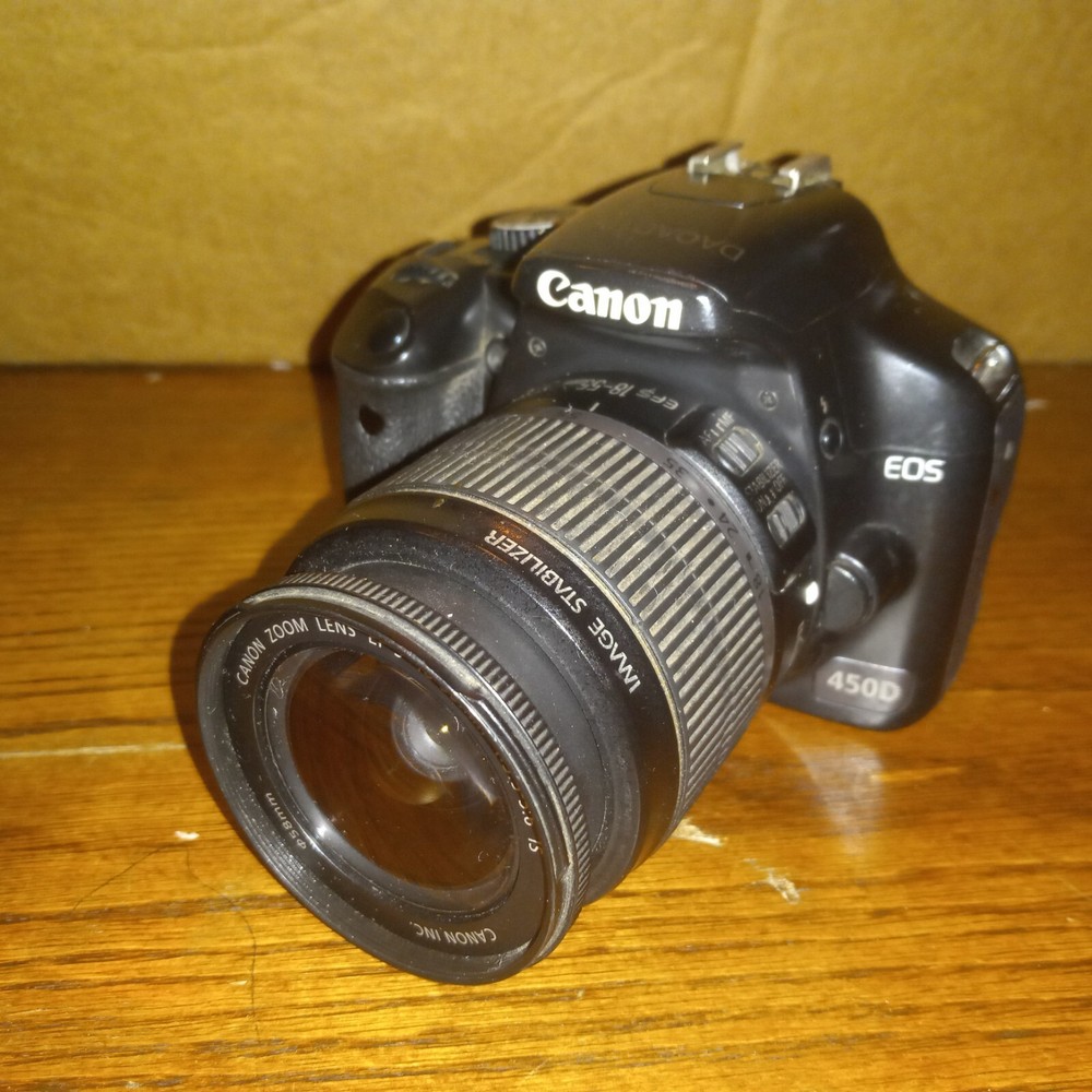 Canon EOS DS126181 Digital Camera FOR PARTS ONLY- NON WORKING