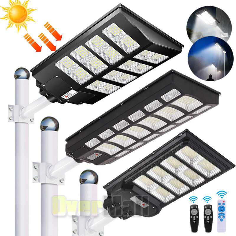 90M LM LED Solar Street Light with Pole for Dusk-to-Dawn Road Illumination