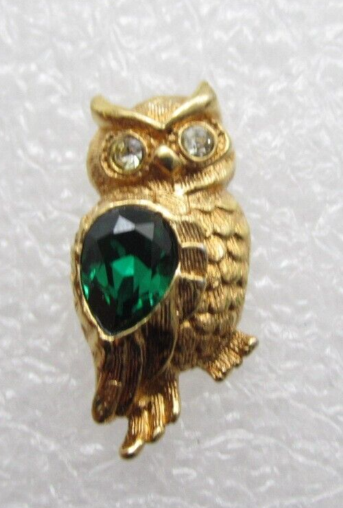 Bird Owl Lapel Pin (C973)