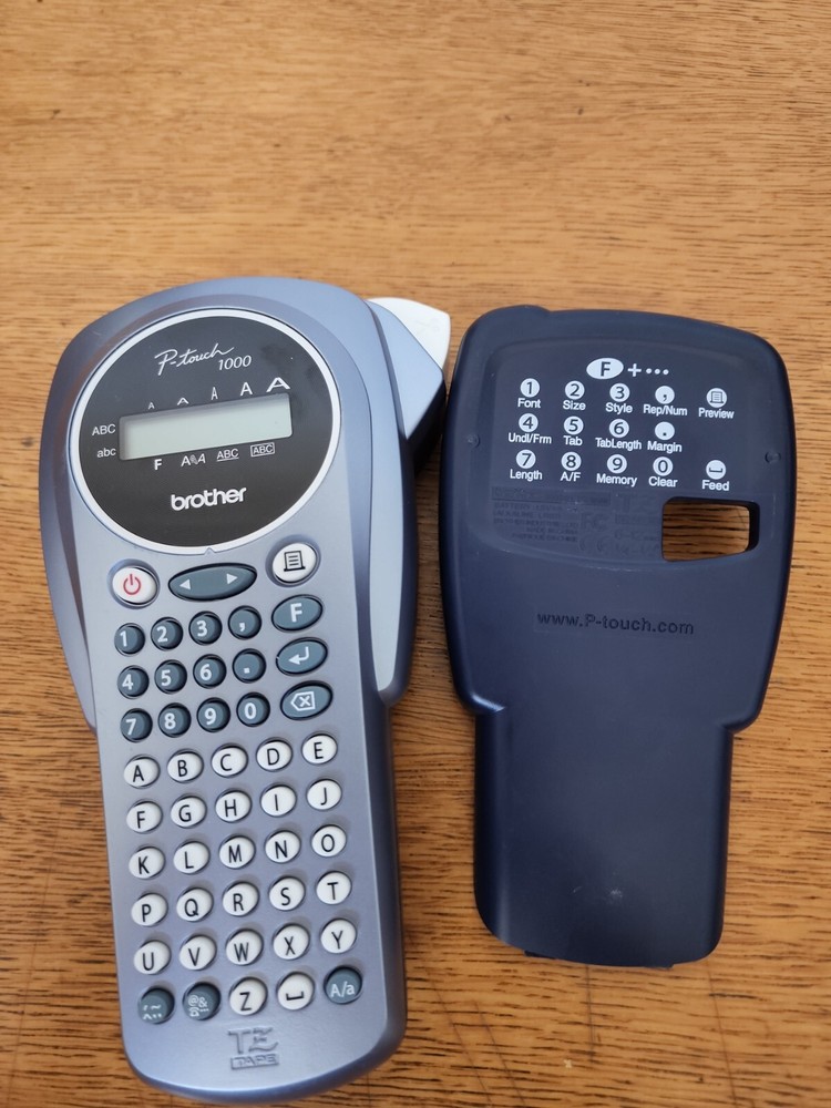 Brother P-Touch Home & Office Labeler PT-1000 With Tape Label Maker
