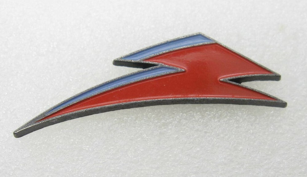 Red Lighting Lapel Pin (A815)