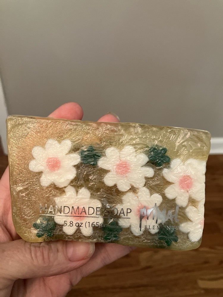 Primal Elements DAISY 5.8oz Glycerin Soap Wrapped Full Size New