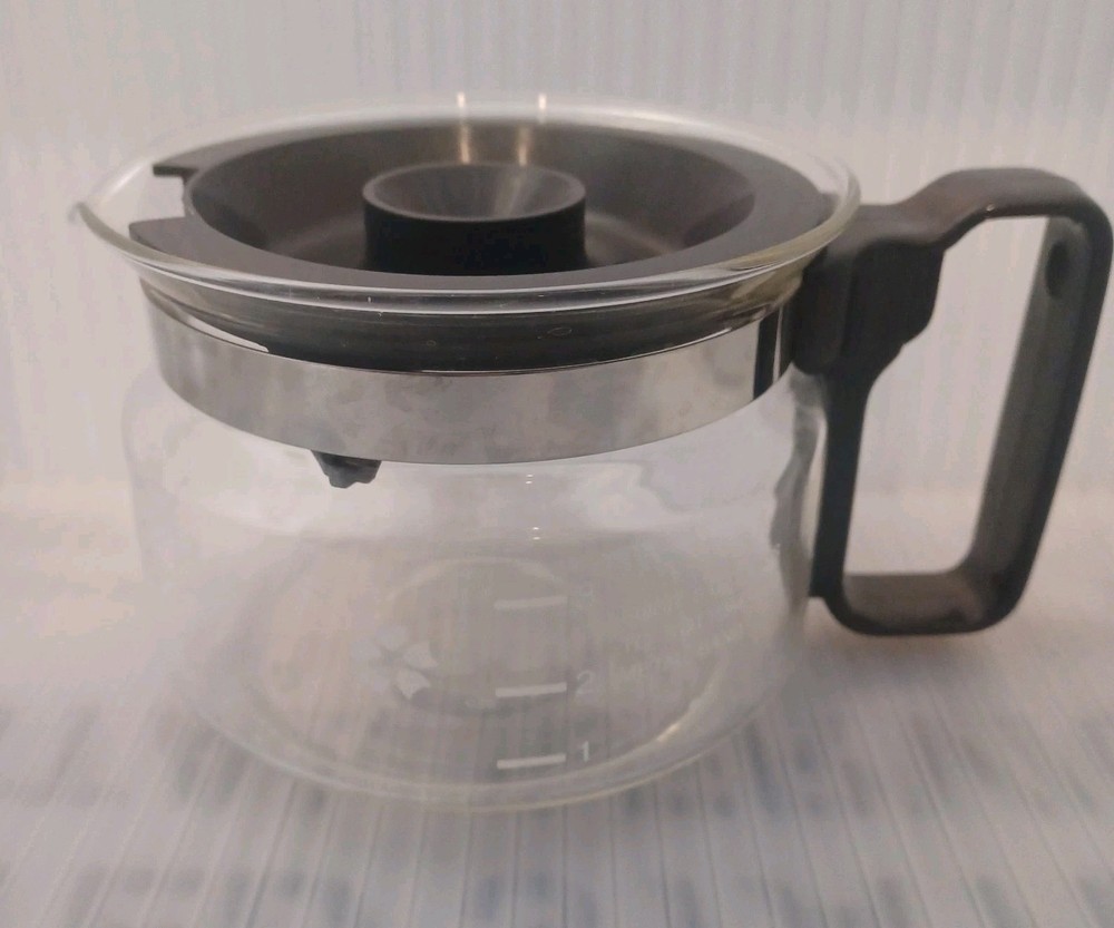 Mr. Coffee Carafe/Decanter D40 4 Cup Brown for JR4 Coffee Maker With Strainer