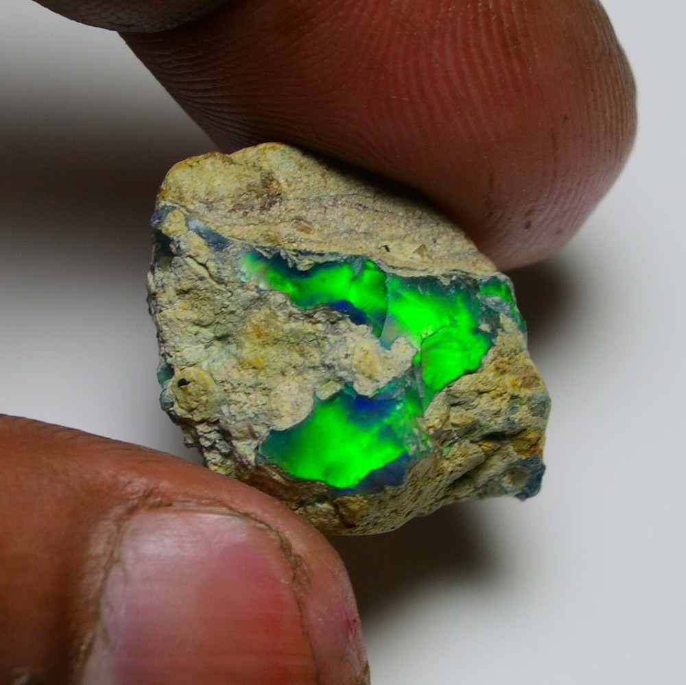 Black Opal Rough 15.80 Carat Natural Ethiopian Welo Opal Raw Fire Opal Gemstone