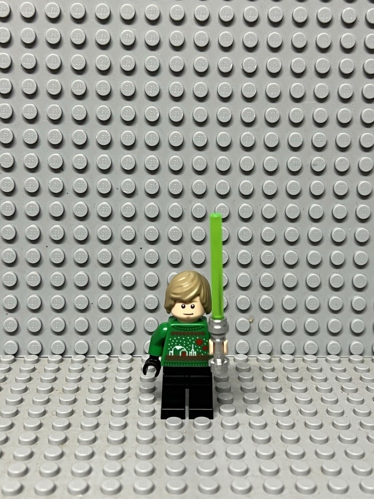 LEGO Star Wars Luke Skywalker With Sweater From Advent Calendar