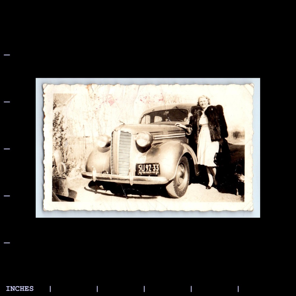Old Vintage Photo WOMAN SOLO CLASSIC CAR NEW YORK PLATES 1937 DODGE SERIES D5