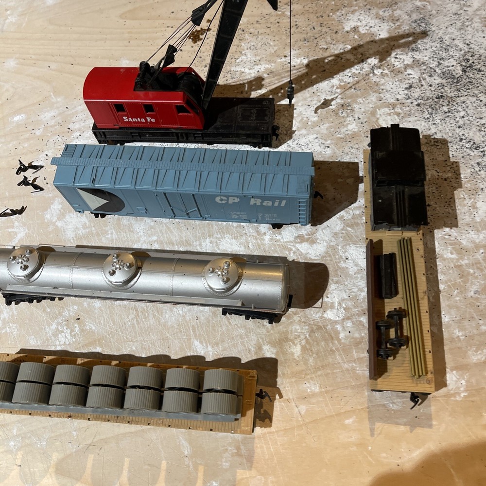 ho scale freight cars lot buy now lot of 5-image