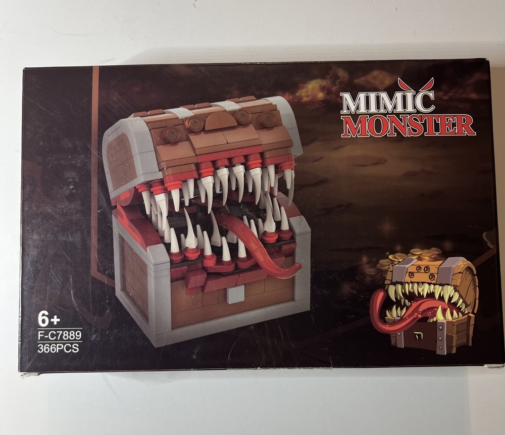 Dungeons & Dragons Mimic Dice Box Monster 366 Pieces Building D&D Toy Set