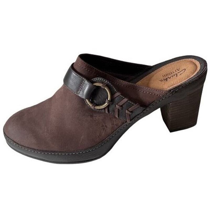 Clarks Womens Brown Suede Leather Clogs Wide Size 9.5 Slip On 2.5 Inch Heel