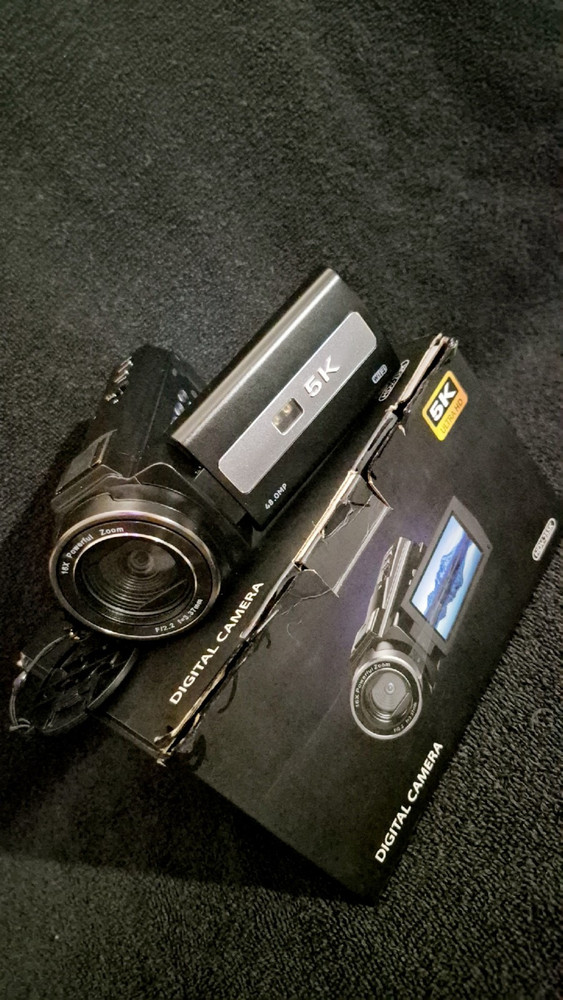 5K Digital Video Camera HDV-255K & Accessories        (NEW/OPEN BOX)