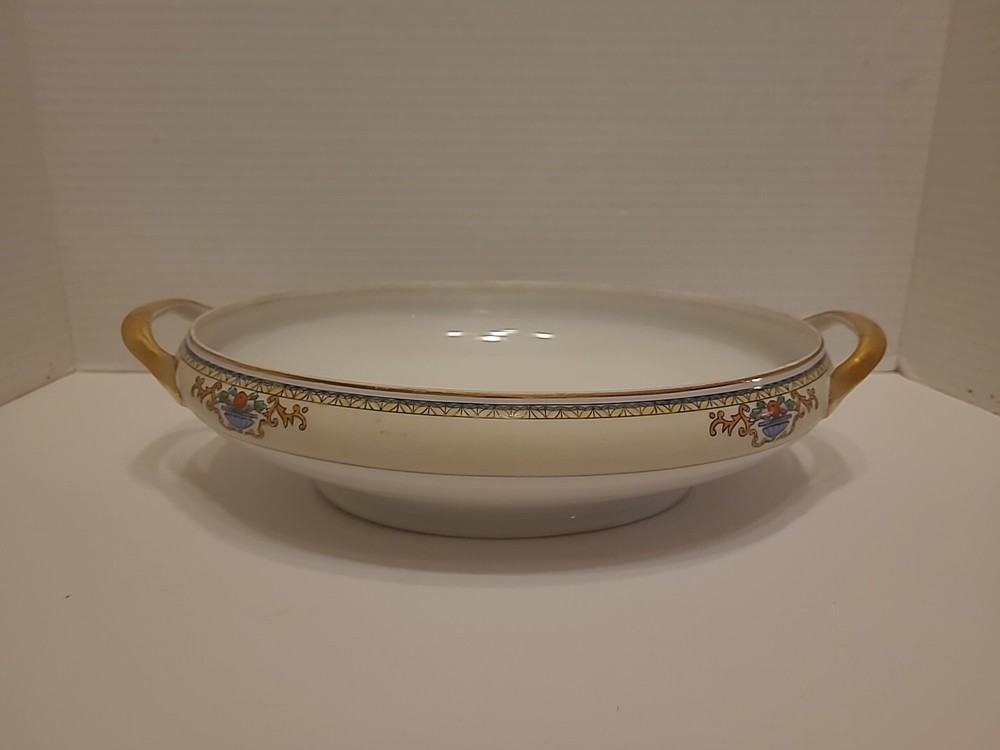 Vintage Meito Handpainted Porcelain Handled Serving Bowl With Gold Trim