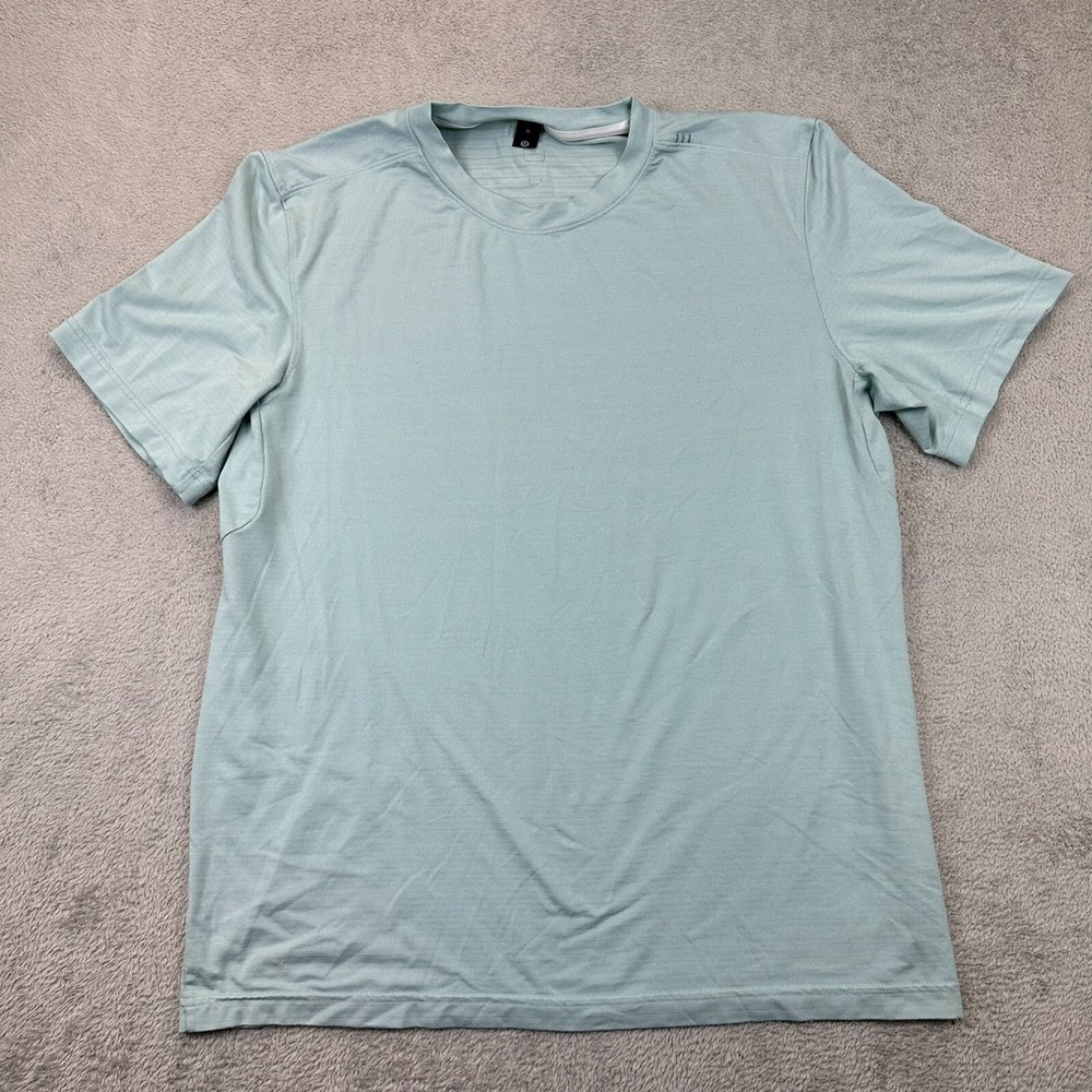 Lululemon License to Train Relaxed Short Sleeve Shirt Men’s M Medium Light Blue