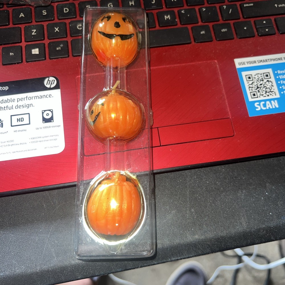 Vintage Avon Jack-O-Lantern Trio Pumpkin Halloween Candles Gift Set