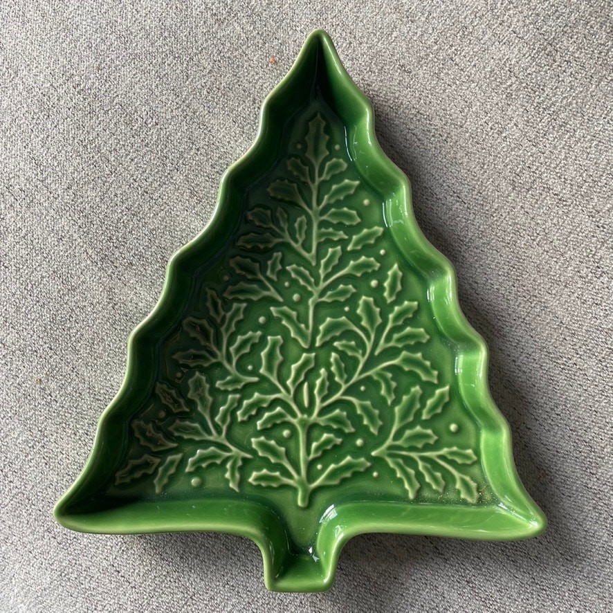 Hallmark Green Ceramic Christmas Tree Dish Platter Winter Holiday Decor