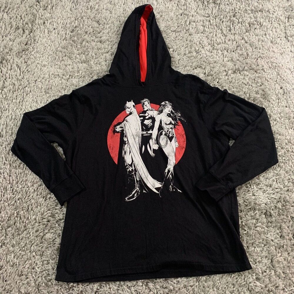 Justice League Sweater Mens Medium Black Super Man Wonder Woman Batman Pullover