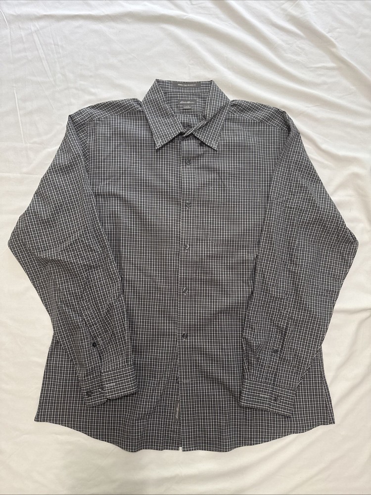 Eddie Bauer Mens Wrinkle Resistant Long Sleeve Button Down Dress Shirt Size L